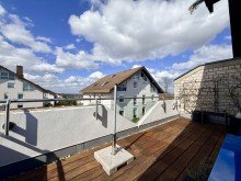 Balkon Hochwertige 4 ZKB mit 2 B�dern und XXL-Balkon in beliebter Lage am Oberen Steinberg!