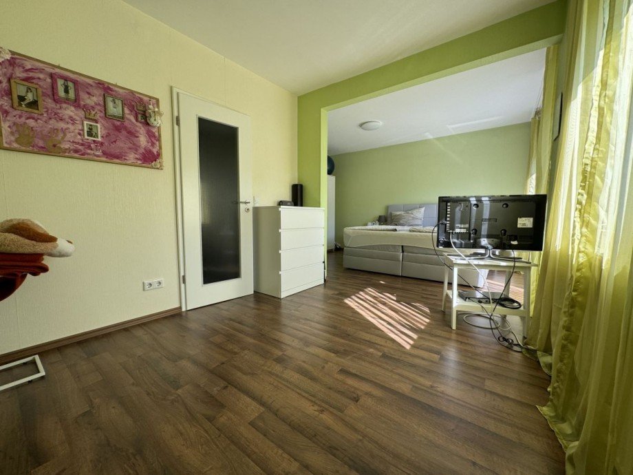 Schlafzimmer Reihenendhaus Langen