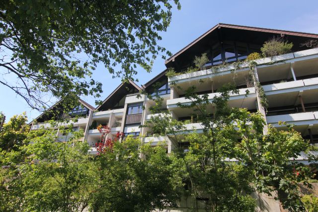 R�ckansicht Langen Maisonettewohnung Hochwertige 4 ZKB-Maisonette mit 2 B�dern in gesuchter Hintereder-Anlage,TOP!