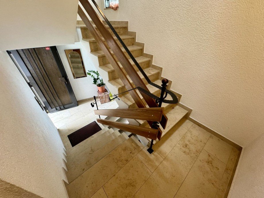 Treppenhaus Zweifamilienhaus Egelsbach