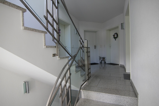 Treppenhaus Terrassenwohnung Dreieich