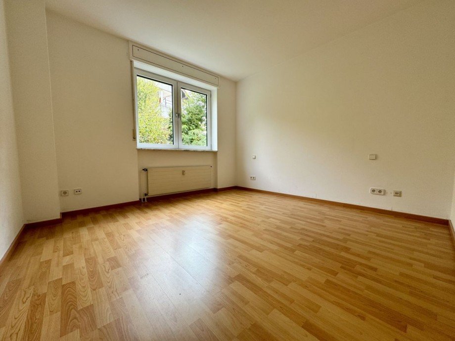 drittes Zimmer Etagenwohnung Langen