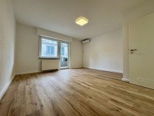 Zimmer Charmante 1-Zimmerwohnung im Herzen von Darmstadt � mit S�d-Balkon & Stellplatz - sofort verf�gbar