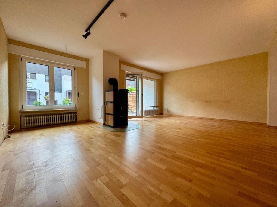 Wohnen und Essen Reihenmittelhaus Hattersheim am Main
