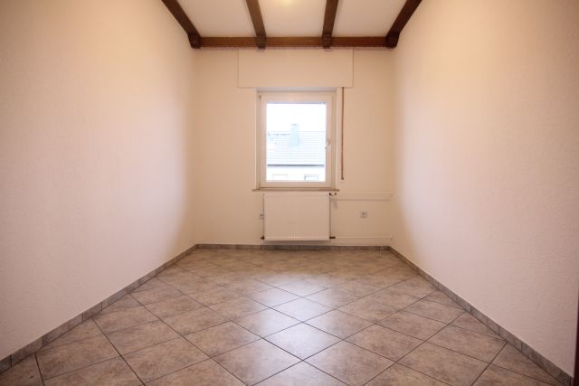 Zimmer OG Reihenendhaus Egelsbach