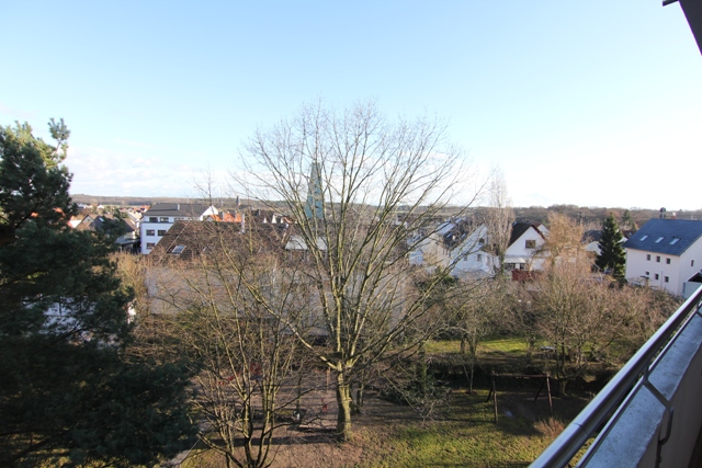 Blick vom Balkon Etagenwohnung Dreieich