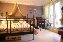...mit Balkon Moderne 4 ZKB mit zwei TG-Stellpl�tzen u. 2 Balkonen im gepflegten Mehrfamilienhaus