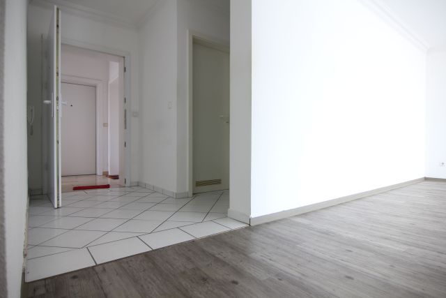 Eingansbereich Etagenwohnung Langen