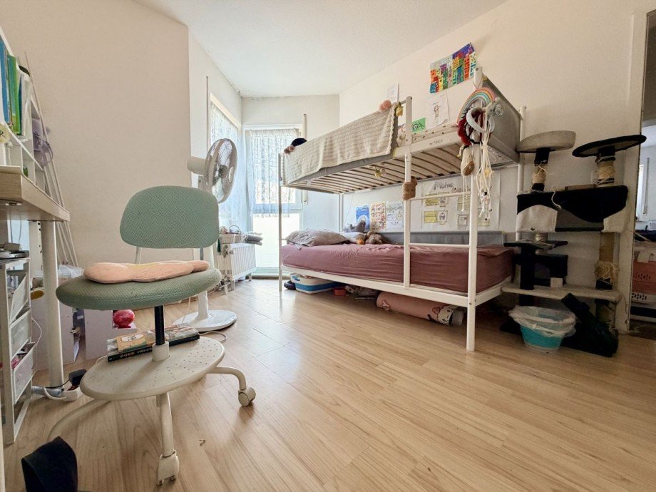 drittes Zimmer Etagenwohnung Langen