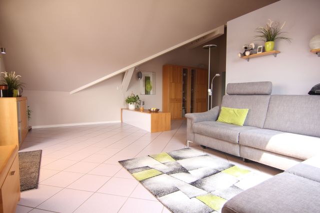 Wohnbereich Dachgeschosswohnung Langen