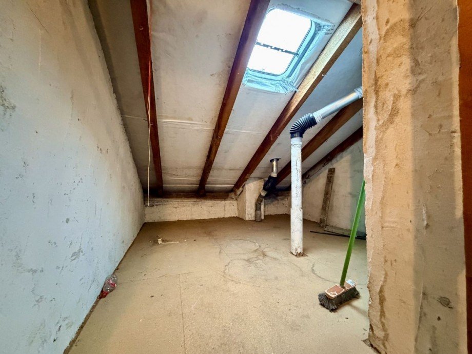 Dachspeicher Erdgeschosswohnung Langen
