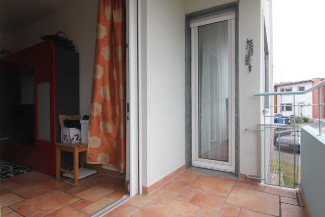Balkon mit zwei Zug�ngen Erdgeschosswohnung Langen