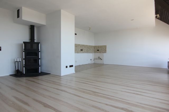 K�che und Kaminofen Maisonettewohnung Langen