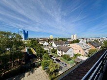 Blick vom Balkon Hochwertige 3 ZKB Maisonette mit 2 B�dern in gesuchter Hintereder Anlage, TOP!