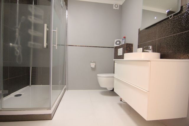 Badezimmer OG Reihenmittelhaus Langen
