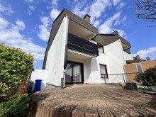 Gibelseite Gro�z�giges Reihenendhaus in gesuchter, ruhiger Lage von Hattersheim/Okriftel