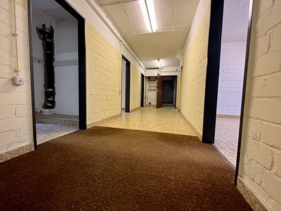 Flur UG Bungalow Langen