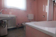 Bad Ausbaupotenzial! Zauberhaftes RH mit Garage f�r die junge Familie im beliebten Oberlinden