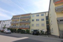Aussenansicht Schnuckelige 3 ZKB mit Balkon u. TG-Stellplatz in zentraler Lage!