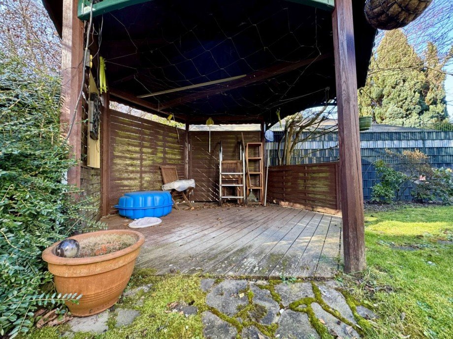 Pavillon Doppelhaush�lfte Egelsbach