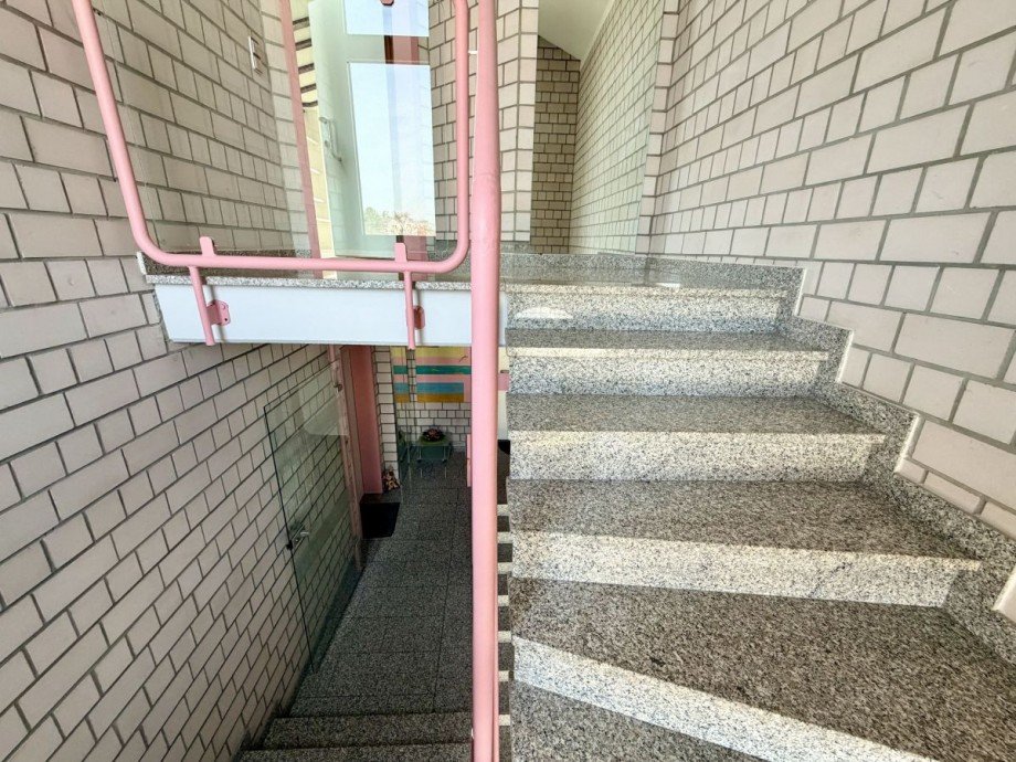 Treppenhaus Dachgeschosswohnung Langen