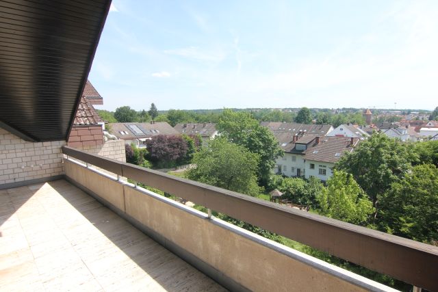 Blick vom Balkon Maisonettewohnung Langen