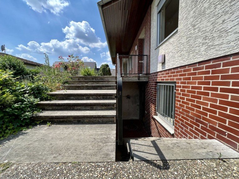 Zug�nge Langen Bungalow Ruhige Sackgasse, viel Platz zur individuellen Entfaltung, das ideale Paradies f�r die Familie
