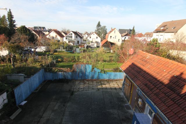 Blick �ber die G�rten Einfamilienhaus Langen