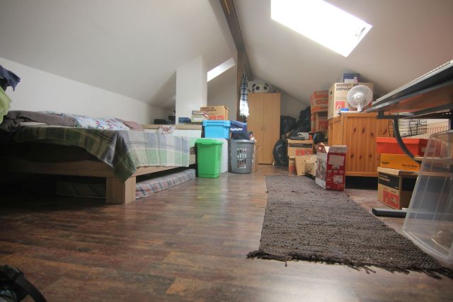 Spitzboden Dachgeschosswohnung Langen