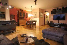 Blick in den Essbereich Moderne 4 ZKB mit zwei TG-Stellpl�tzen u. 2 Balkonen im gepflegten Mehrfamilienhaus
