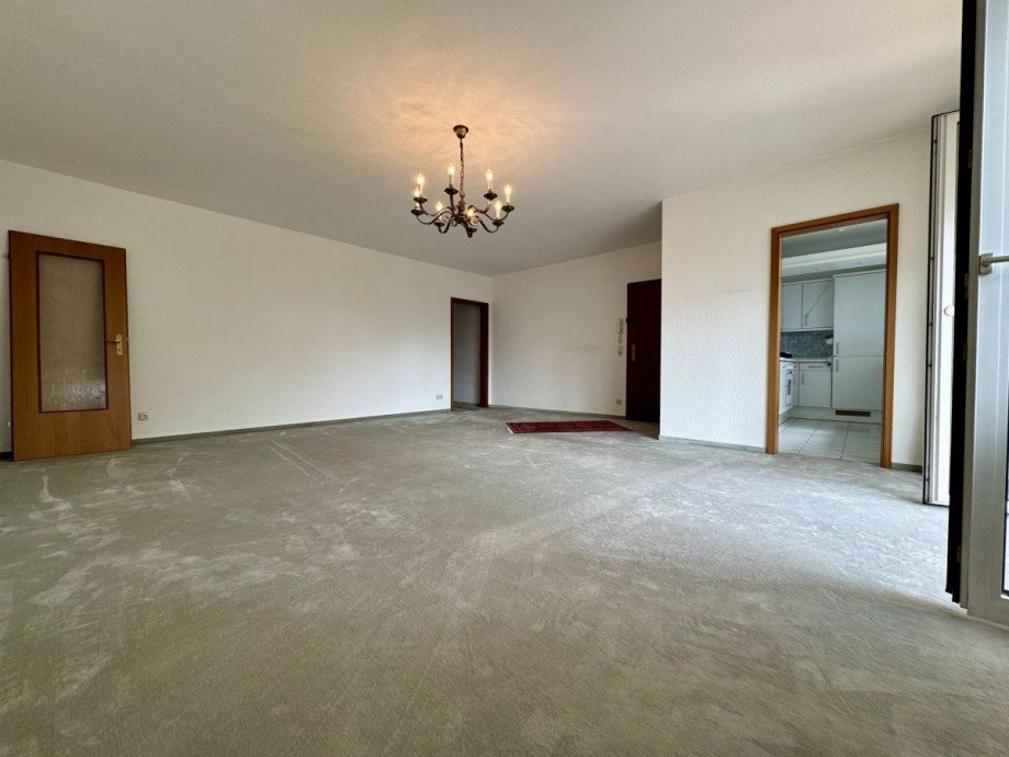 Wohnen und Essen Etagenwohnung Langen