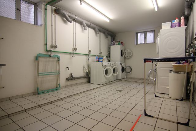Waschraum Dachgeschosswohnung Langen