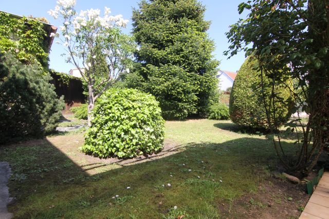 Garten Mehrfamilienhaus Langen