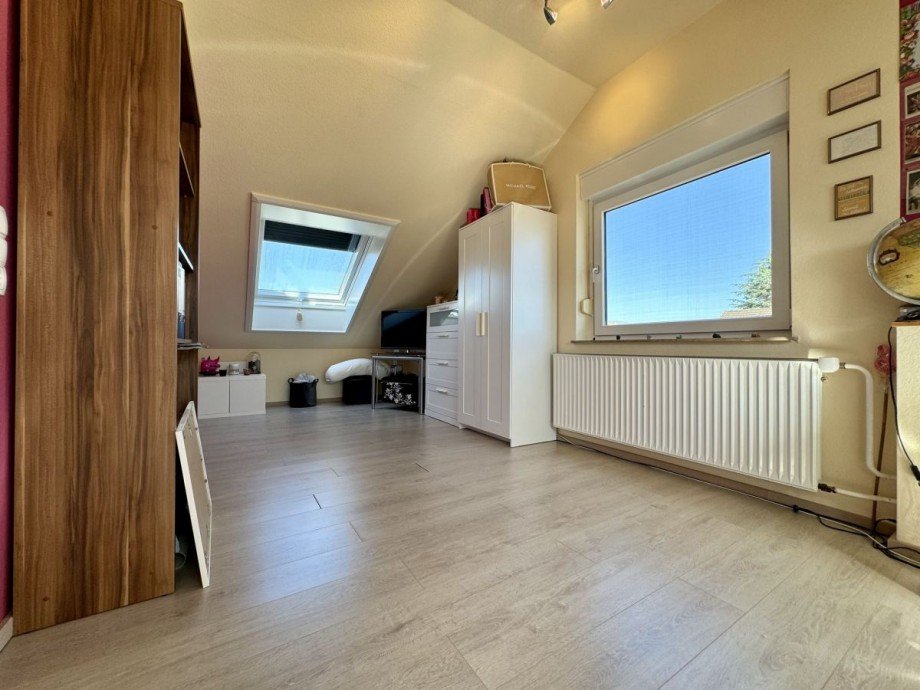 ausgebautes Dachgeschoss Reihenendhaus Langen