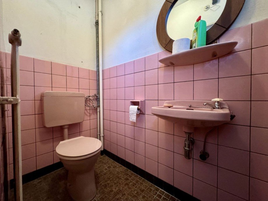 WC Reihenmittelhaus Langen