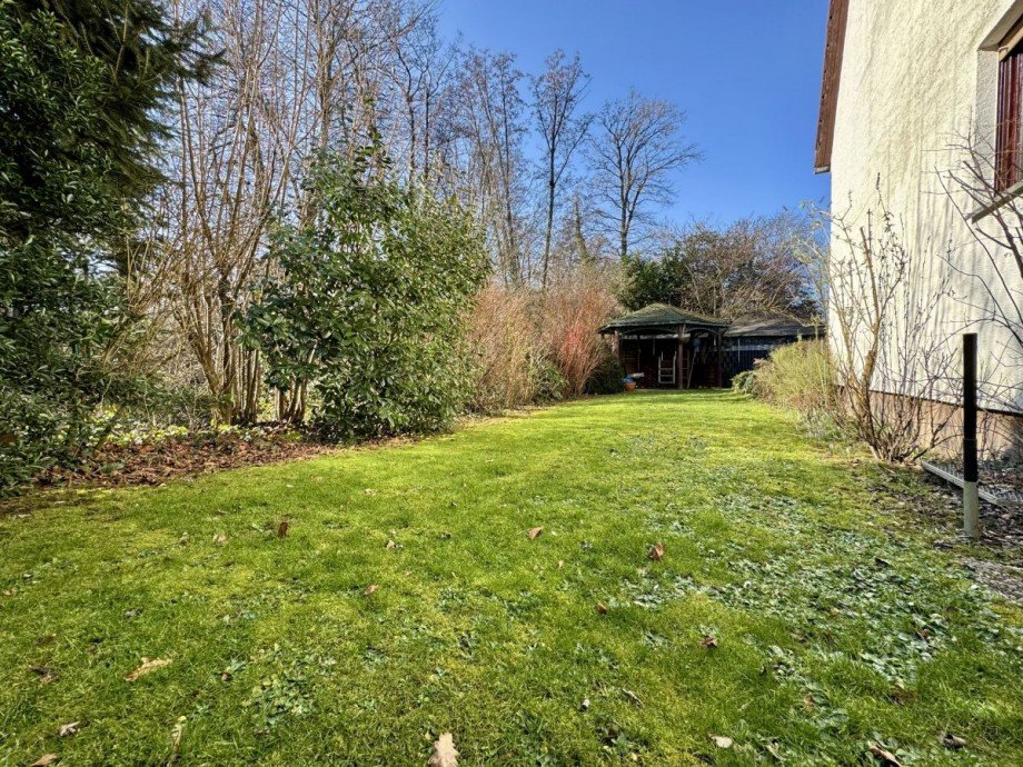Garten Doppelhaush�lfte Egelsbach