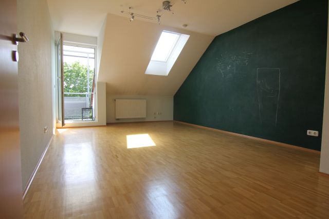 Kind 2 Maisonettewohnung Frankfurt