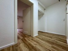 Diele Charmante 1-Zimmerwohnung im Herzen von Darmstadt � mit S�d-Balkon & Stellplatz - sofort verf�gbar
