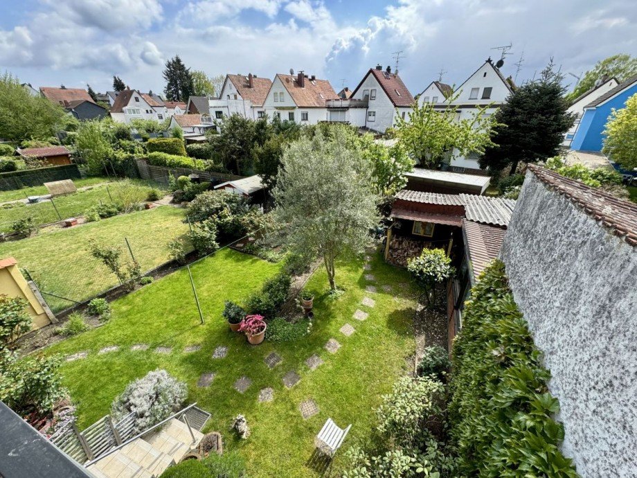 Blick vom Balkon OG Zweifamilienhaus Egelsbach