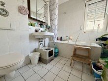 Badezimmer 3-Zimmer-Wohnung mit Balkon und Stellplatz � nur wenige Minuten zum Bahnhof