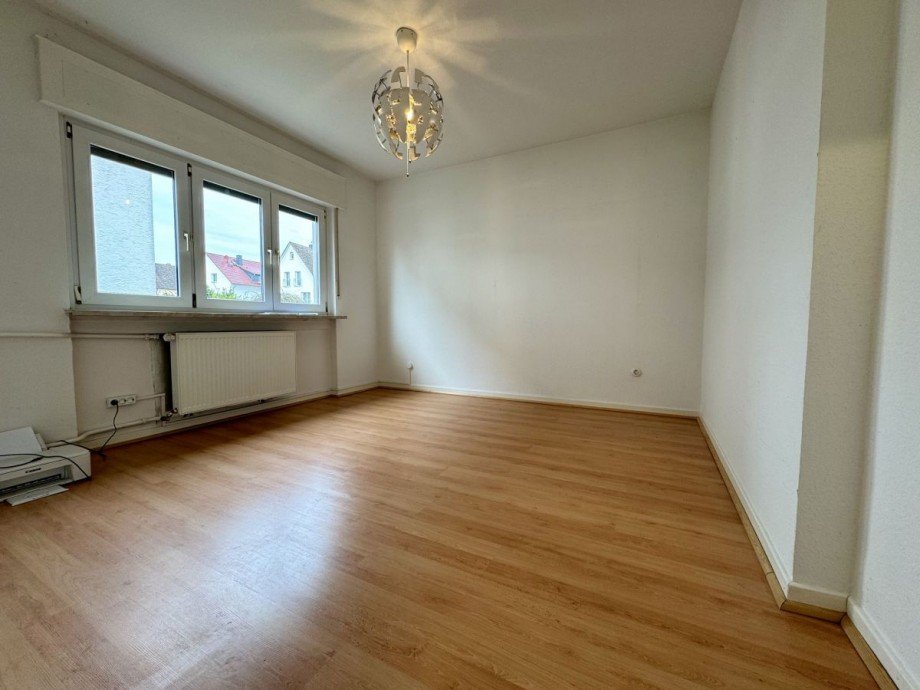 Zimmer EG Einfamilienhaus Egelsbach