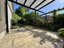 zweite Terrasse b Ihr Wohlf�hlort: Zauberhafter Bungalow mit Gartenparadies in Langen/Oberlinden